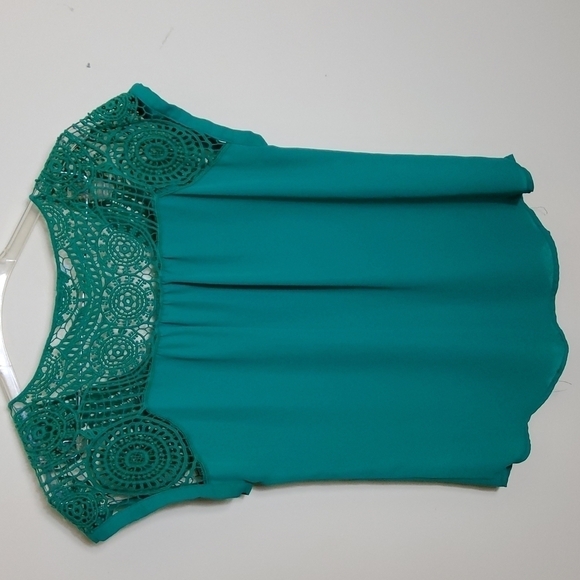 Maurice Women's Crochet Top - Picture 3 of 4